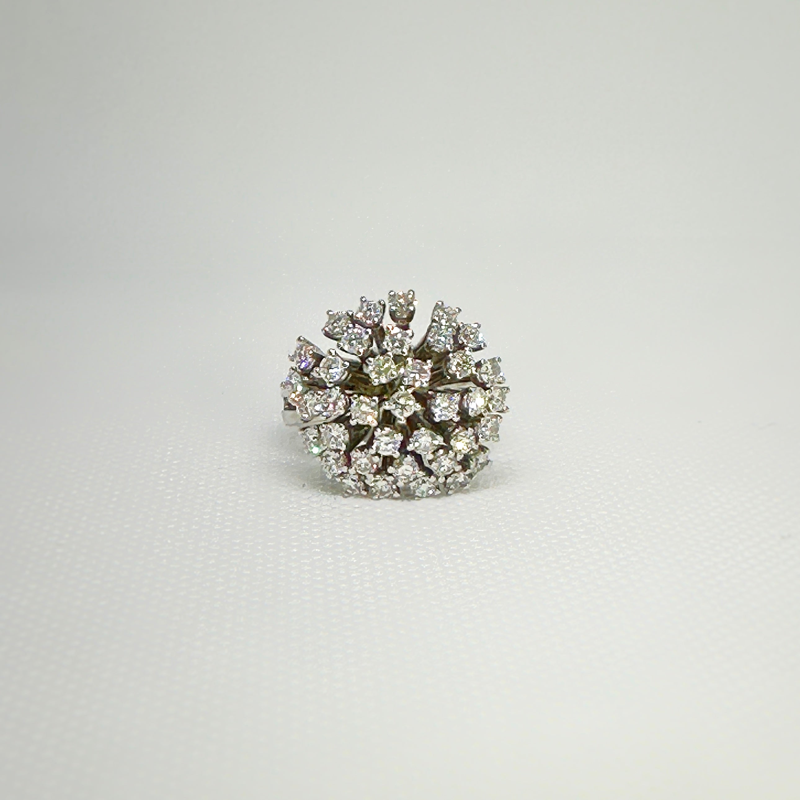 VASL - Clustered Diamond Gold Ring